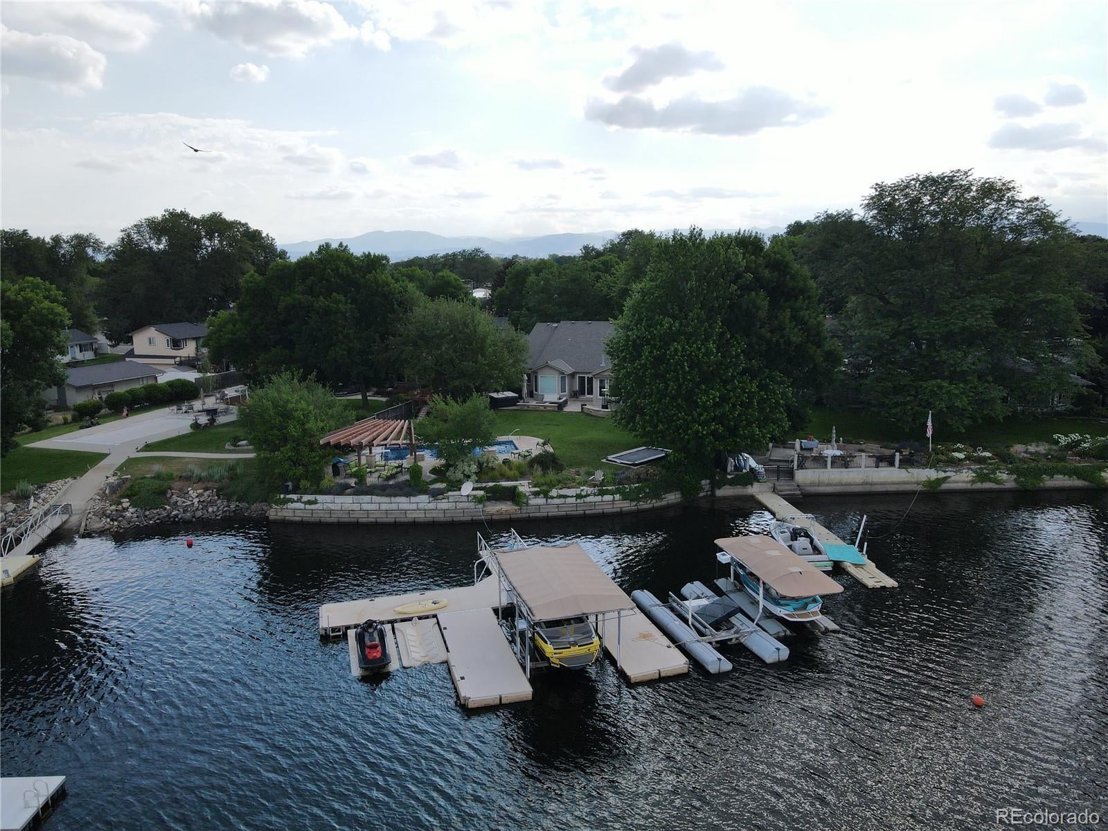 Photo of Listing #9843851