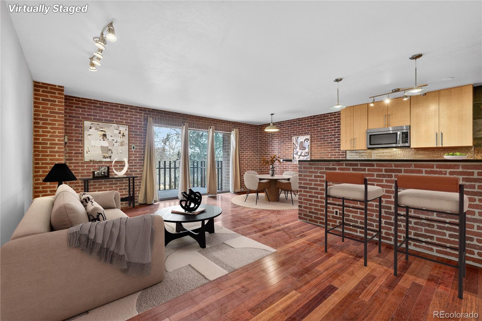 Photo of Listing #9844846