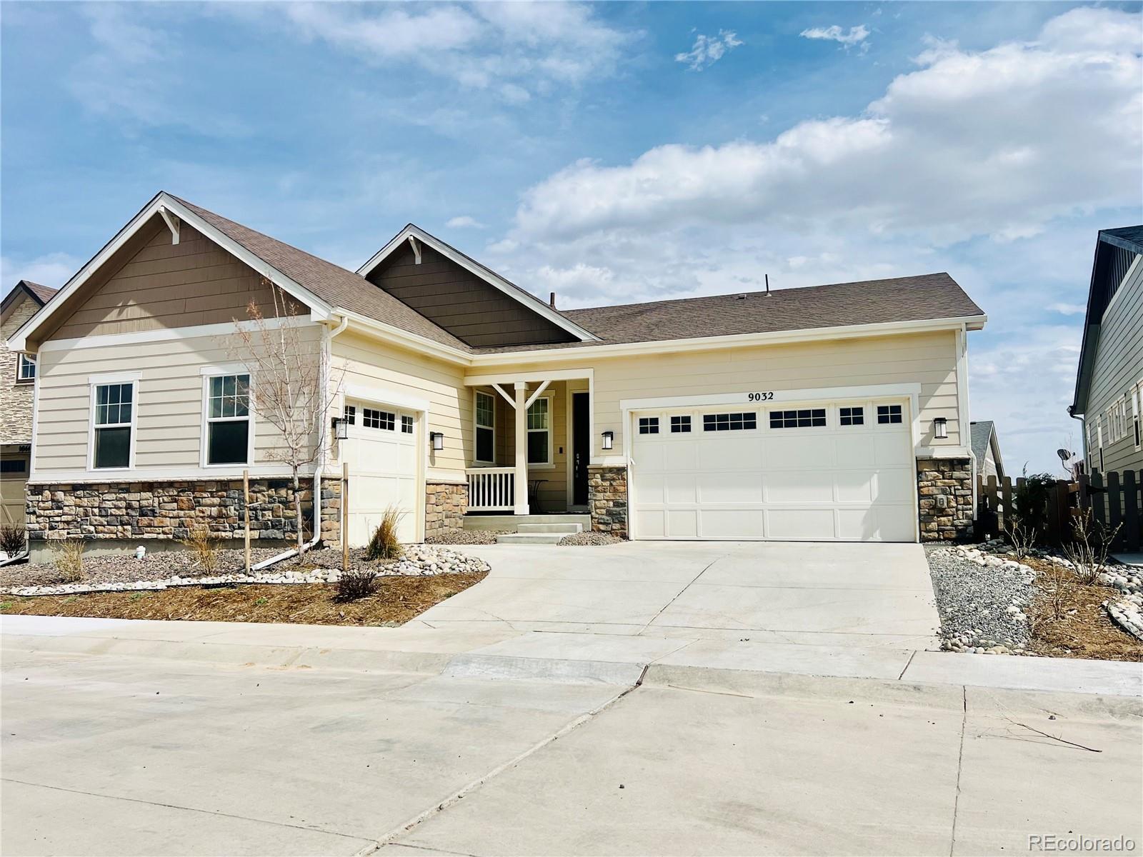 Photo of Listing #9855320