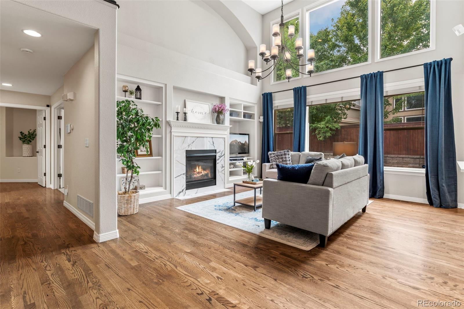 Photo of Listing #9857417