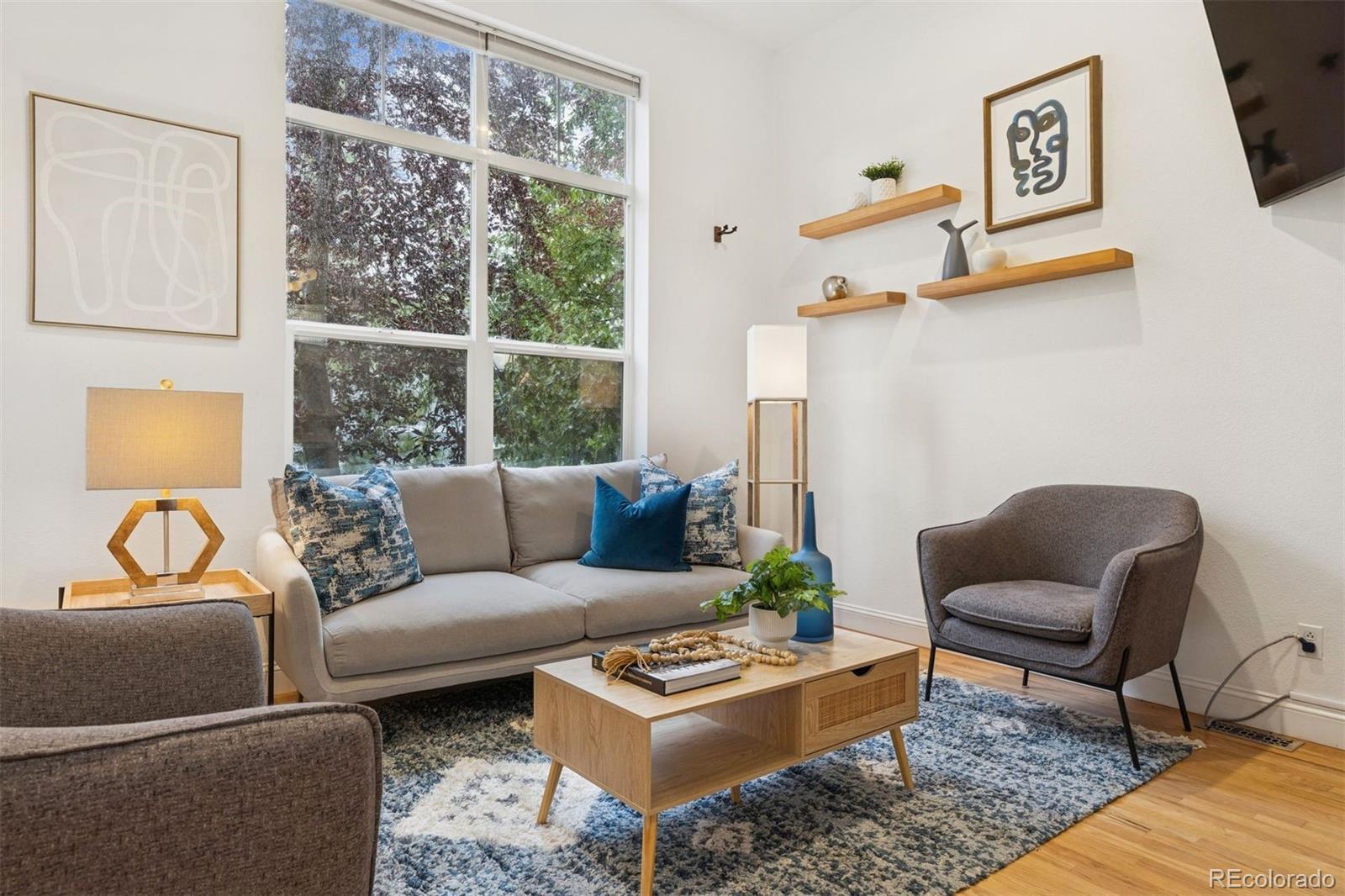 Photo of Listing #9881347