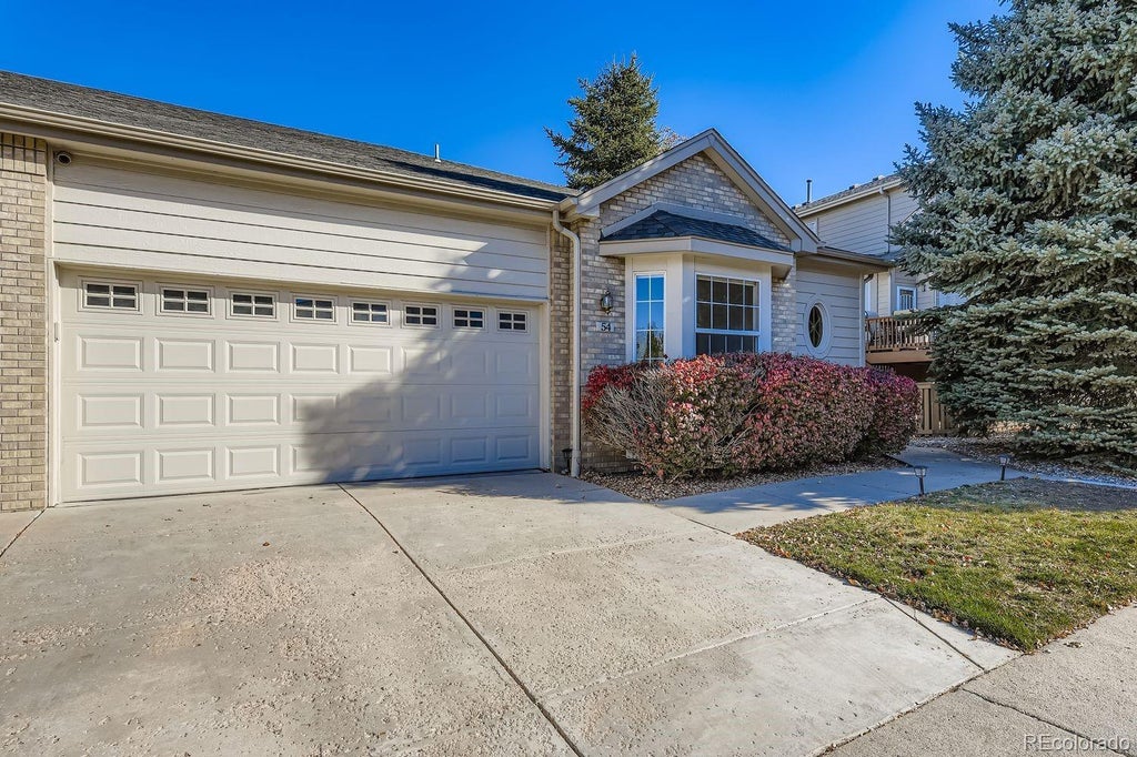 54 Woodland Circle, Highlands Ranch