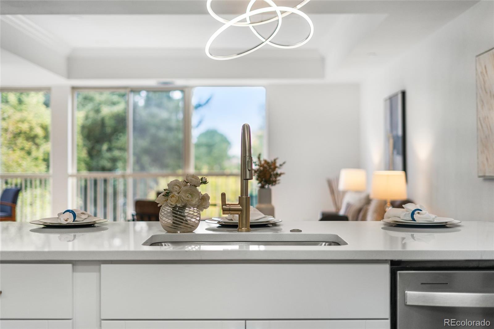 Photo of Listing #9919319