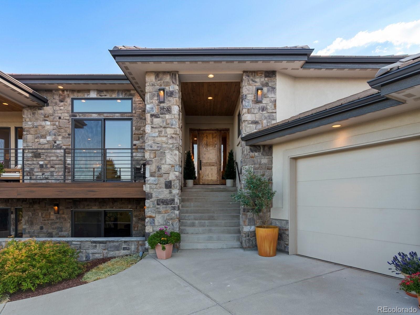 Photo of Listing #9920233