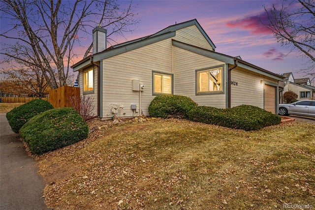 8424 S Everett Way F, Littleton