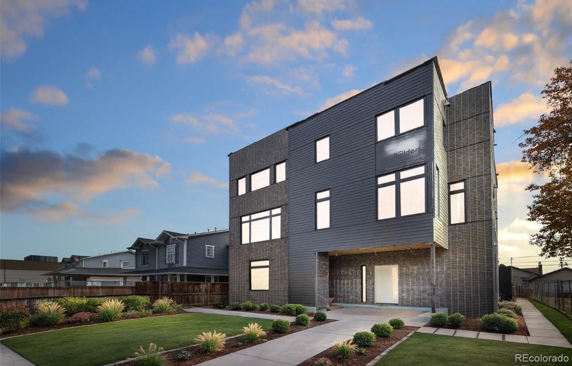 Photo of Listing #9954885