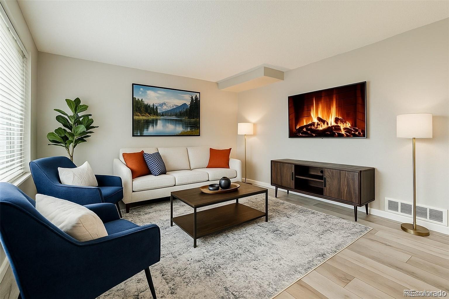 Photo of Listing #9955605