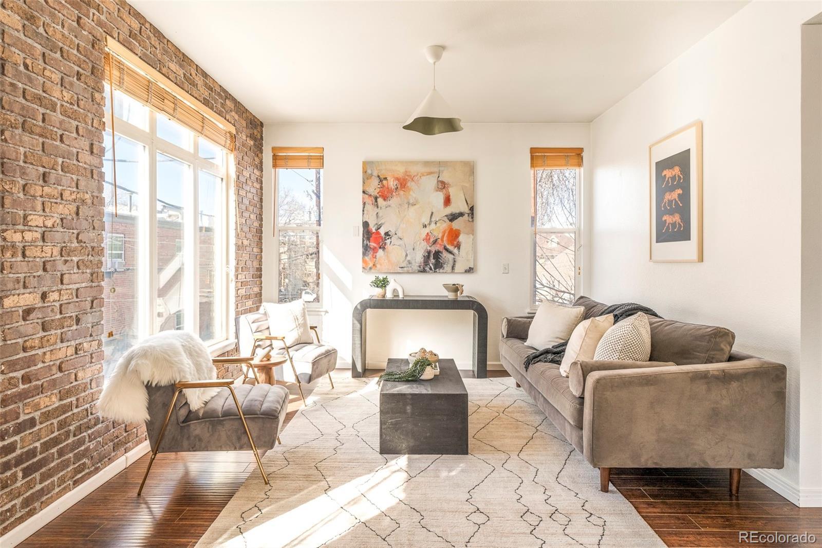 Photo of Listing #9967448