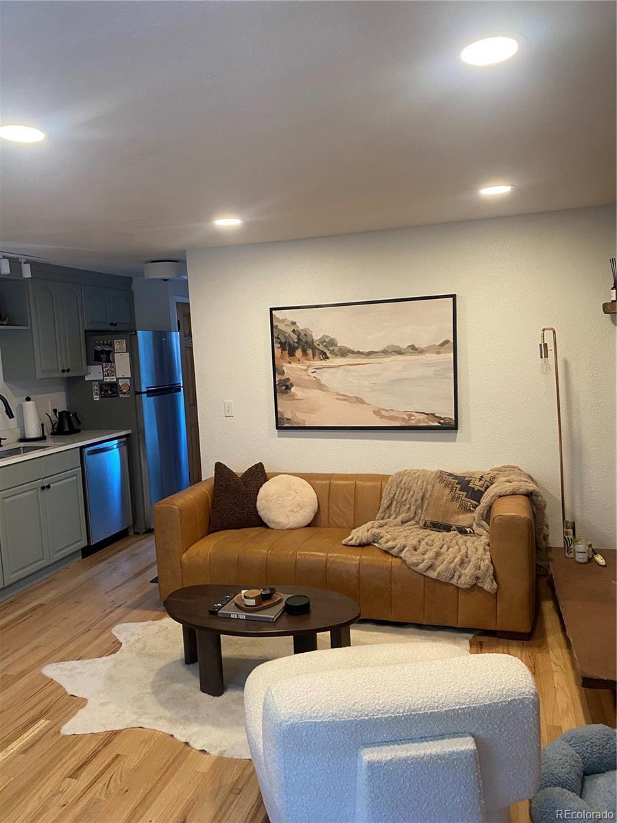 Photo of Listing #9990809