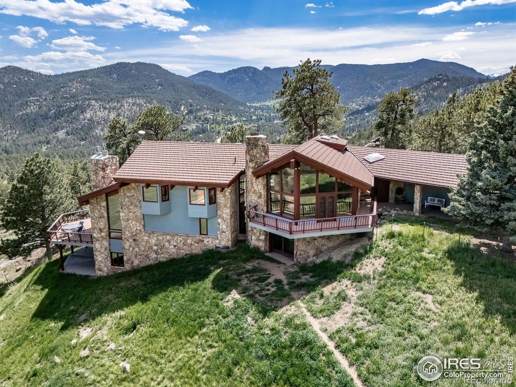 1692 Kiowa Road, Lyons