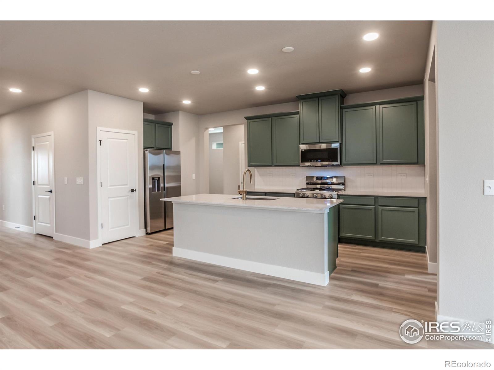 Photo of Listing #IR1040761