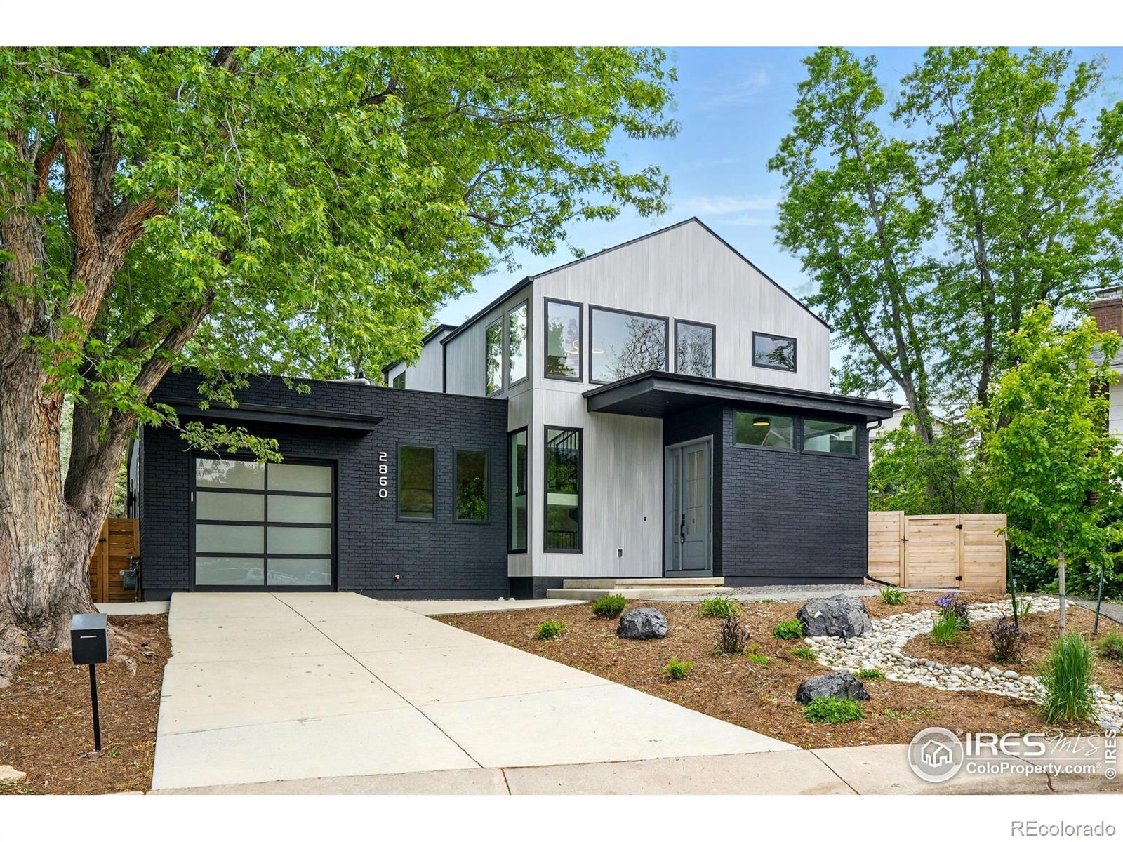 Photo of Listing #IR1041075