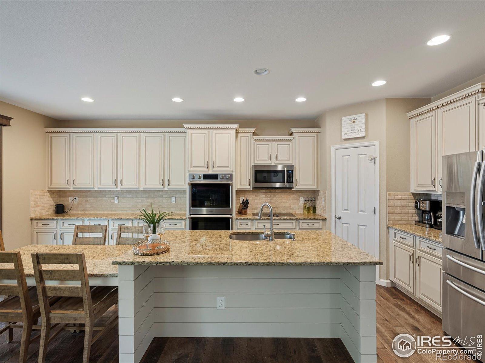 Photo of Listing #IR1042411