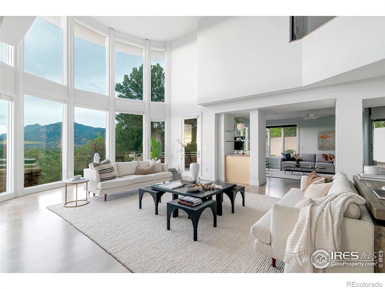 Photo of Listing #IR1042937