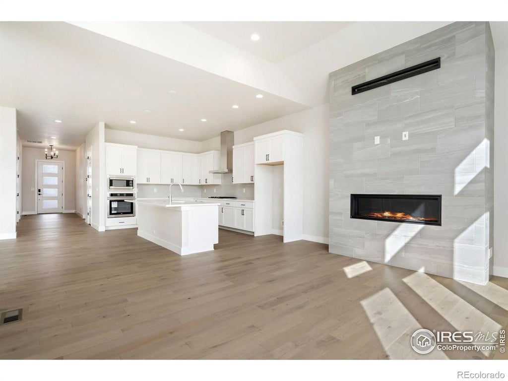 1796 Barefoot Drive, Windsor