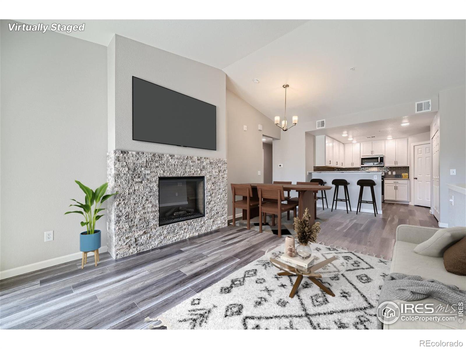 Photo of Listing #IR1045378