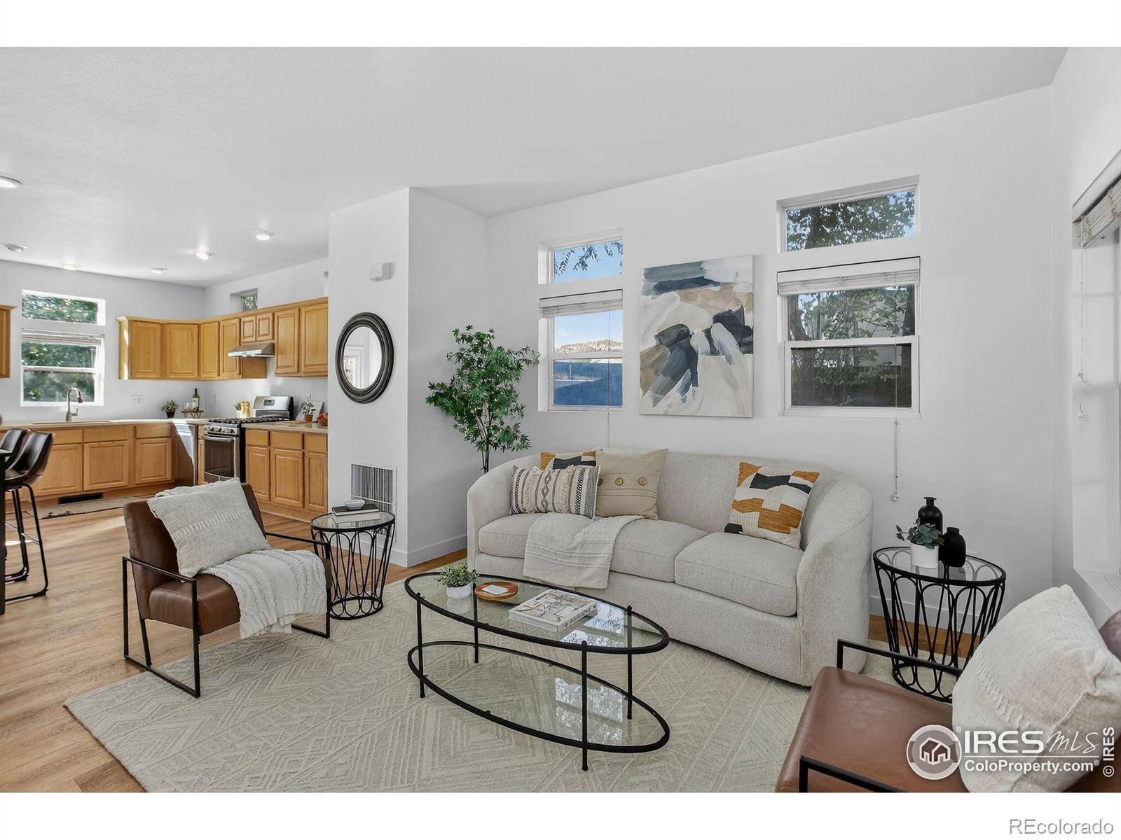 Photo of Listing #IR1045759