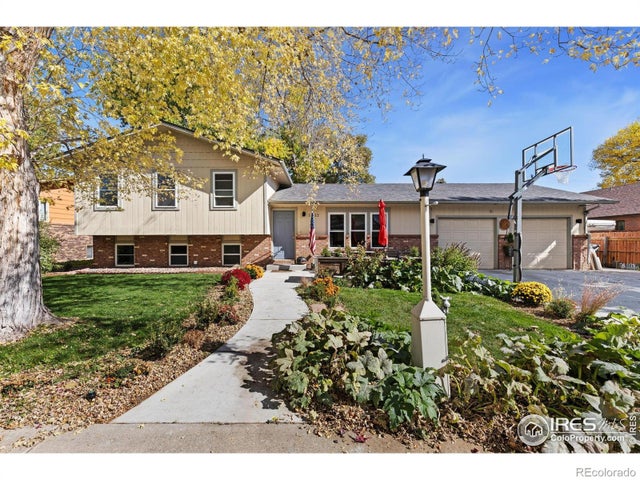 1512 Flemming Drive, Longmont
