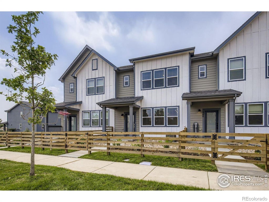 740 Nob Hill Lane, Fort Collins