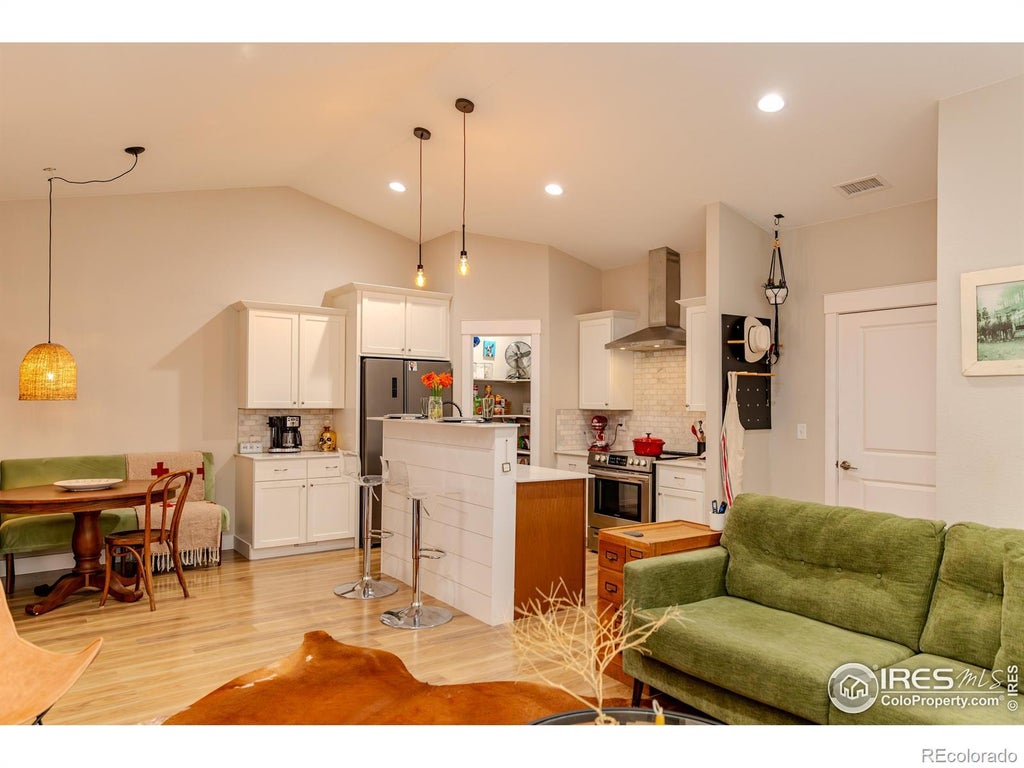 1105 Coyote Lane, Wiggins