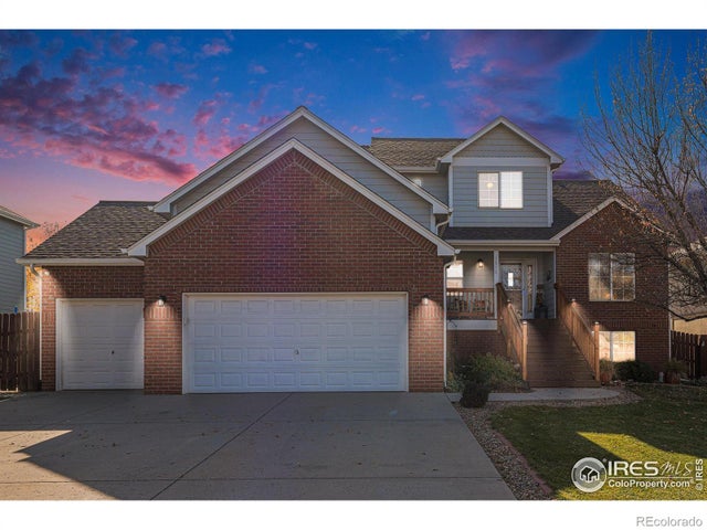 5872 Merganser Court, Longmont