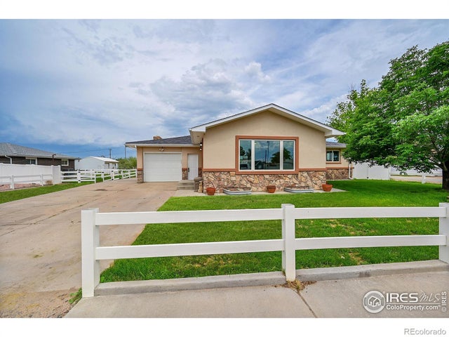 1740 Elder Avenue, Greeley