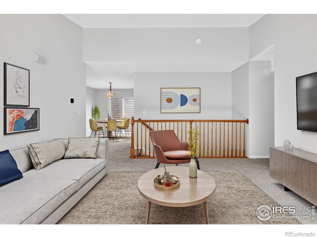 367 Wadsworth Circle, Longmont