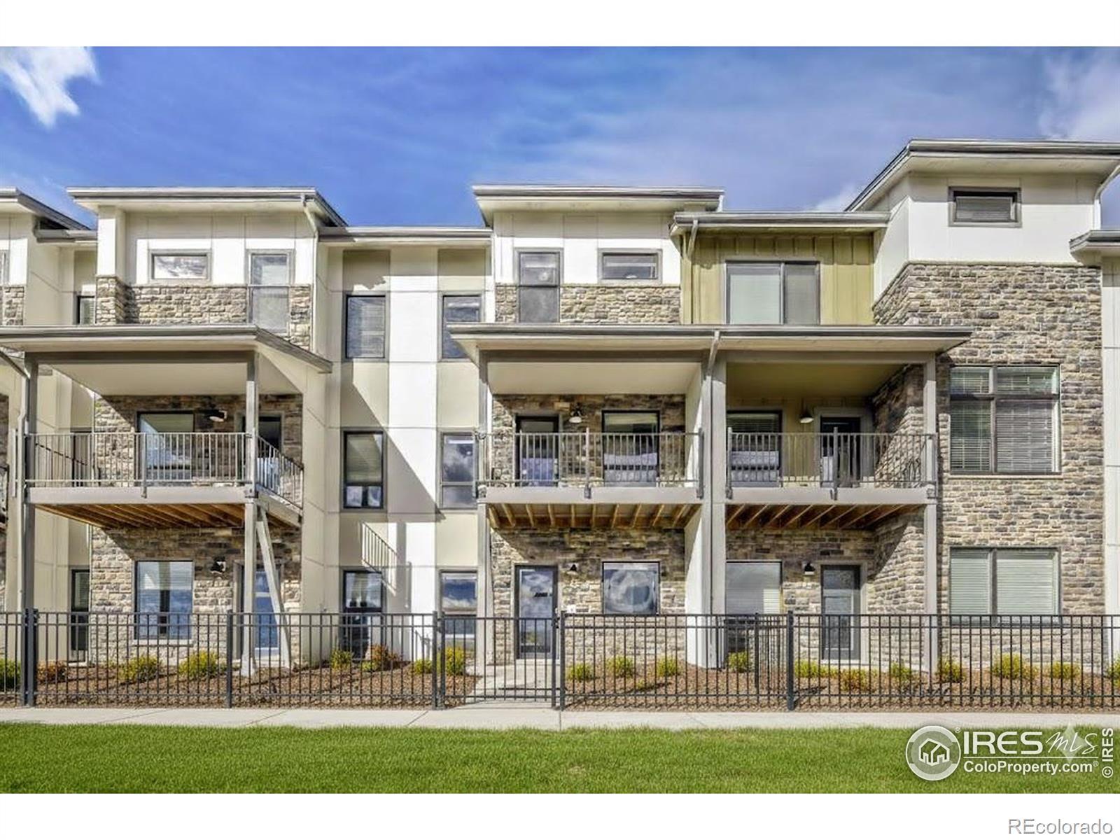 Photo of Listing #IR1048855