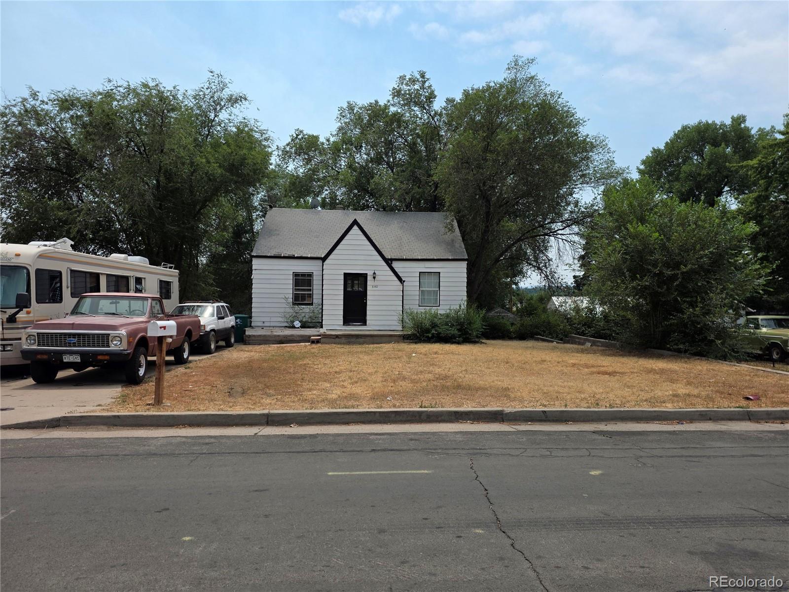 Photo of Listing #1833895