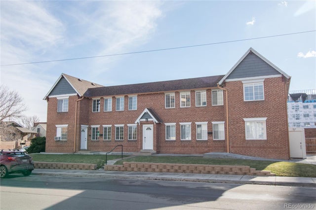 4000 W Conejos Place, Denver