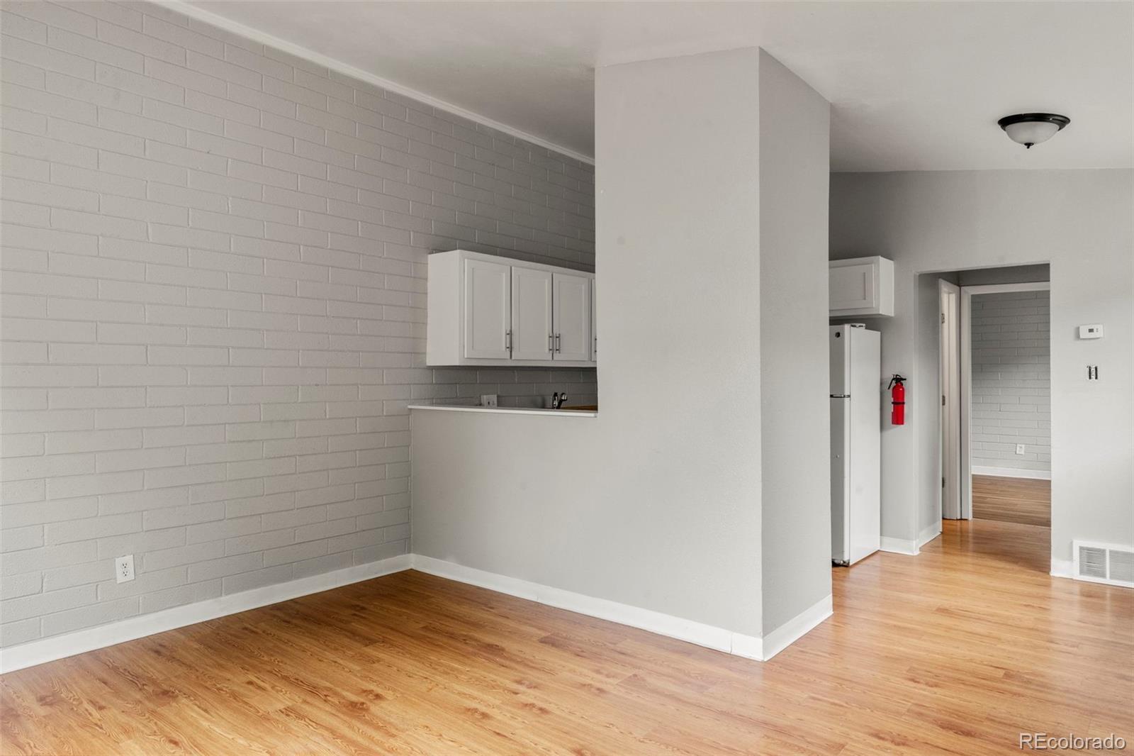 Photo of Listing #3975501