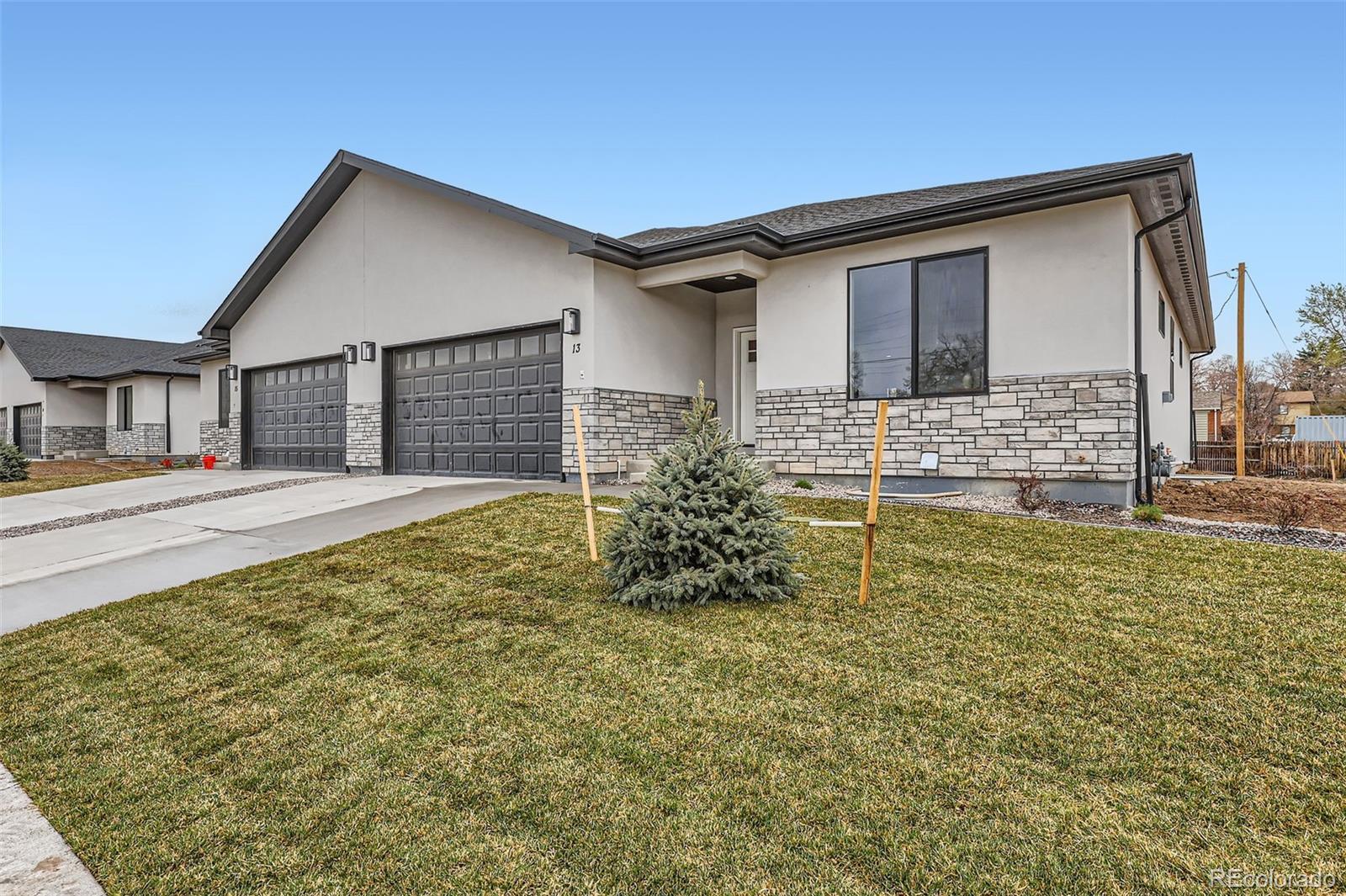 Photo of Listing #5404086