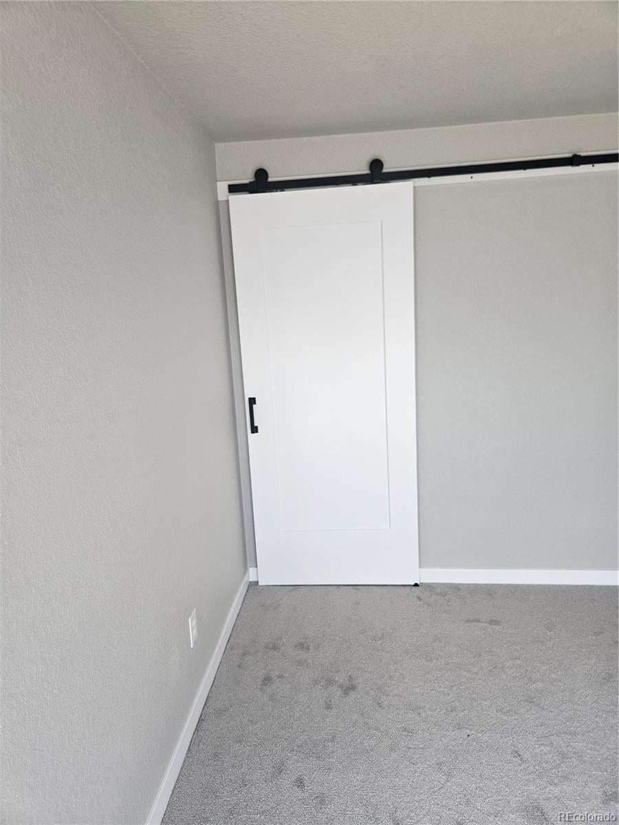 Photo of Listing #5922729