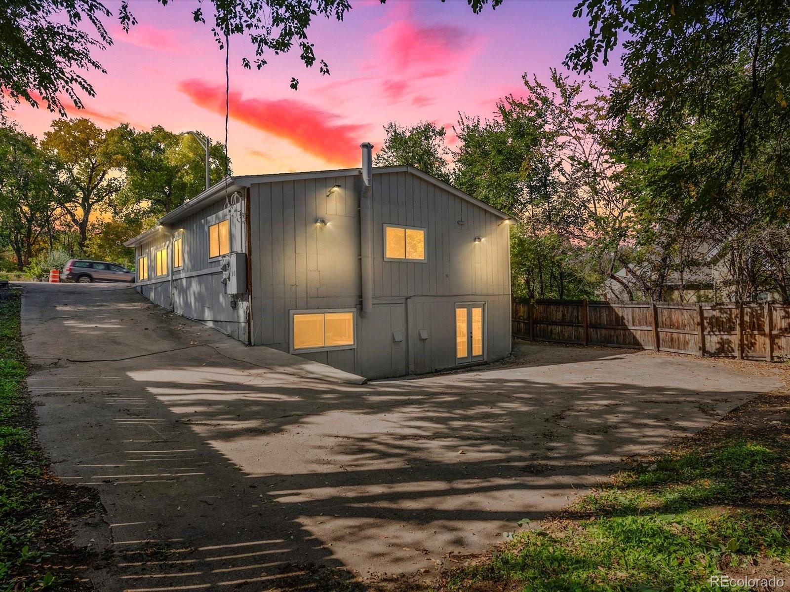 Photo of Listing #9383883