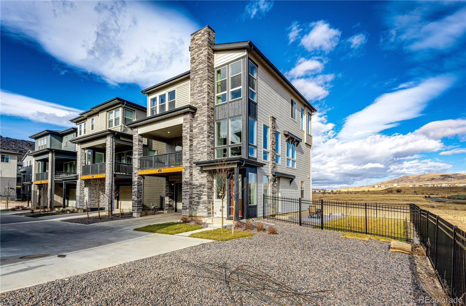 Photo of Listing #1662047