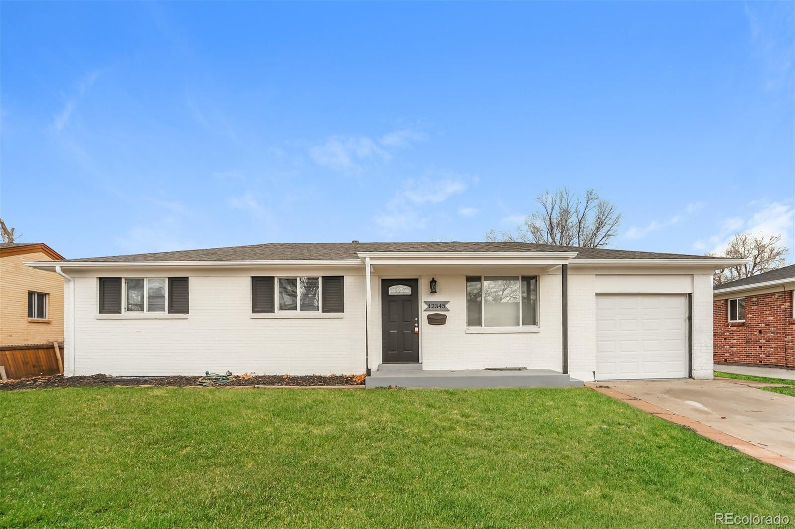 Photo of Listing #1711252