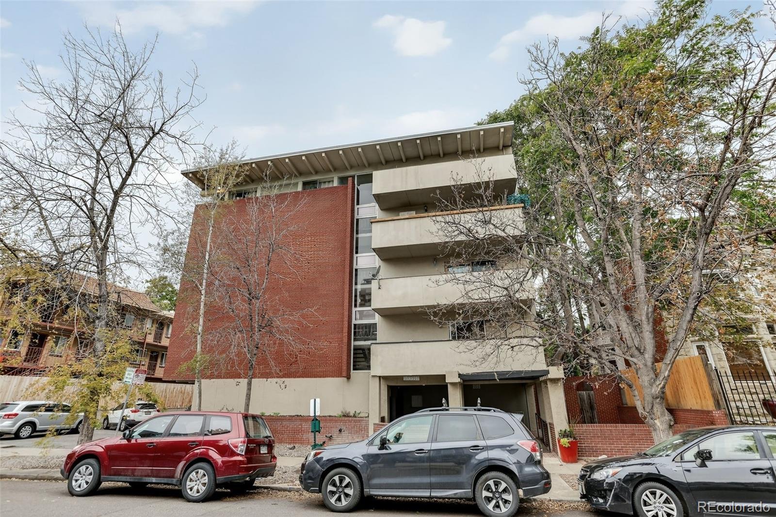 Photo of Listing #1715325