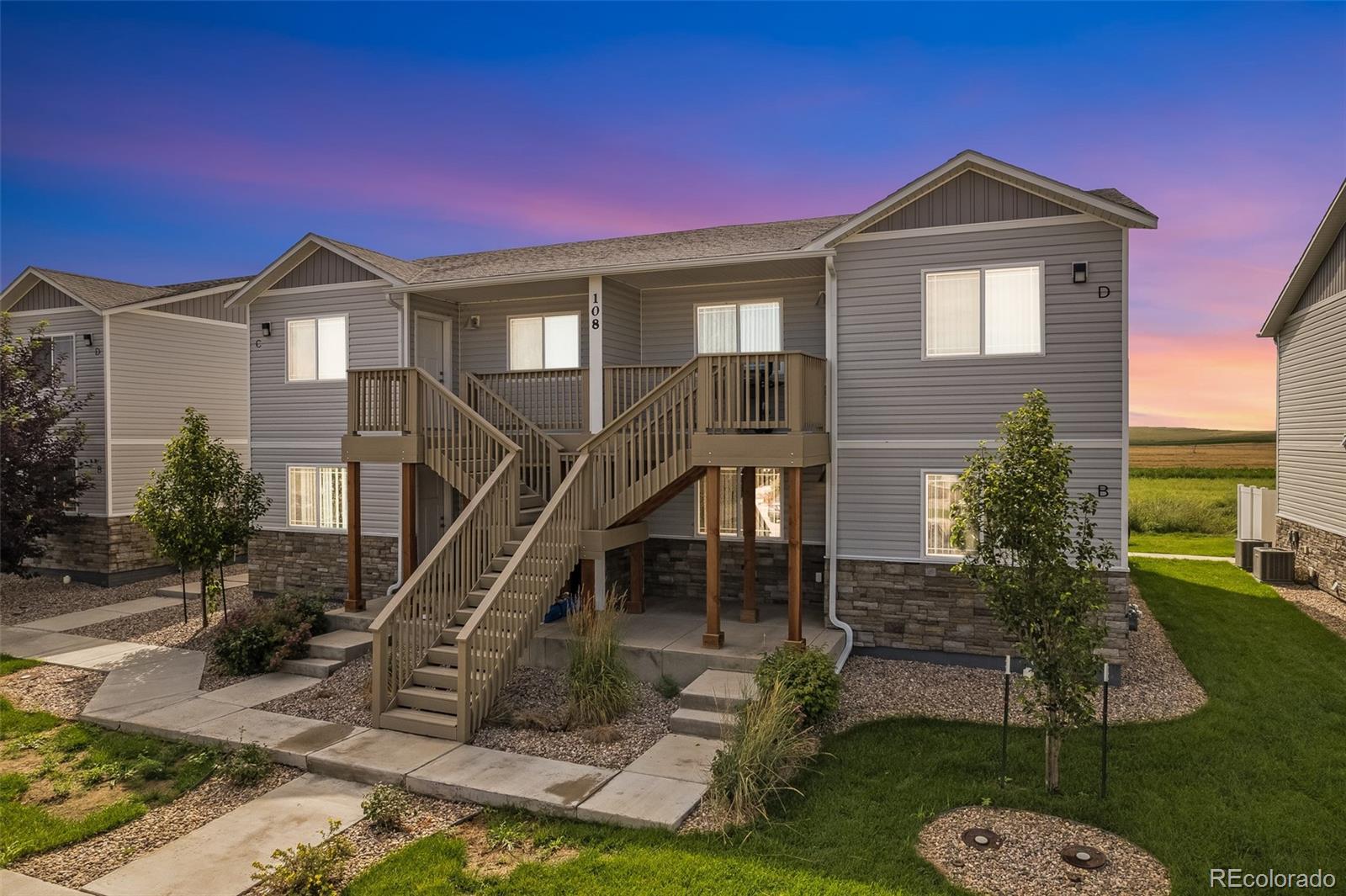 Photo of Listing #2035139