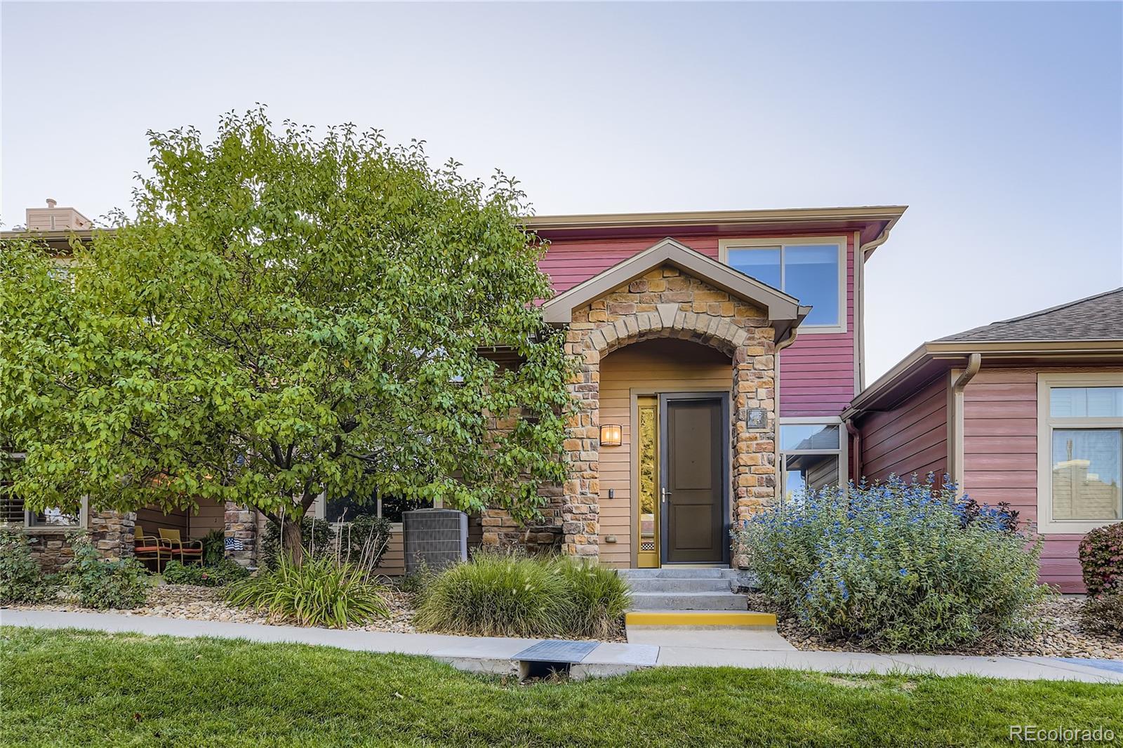 Photo of Listing #2038014