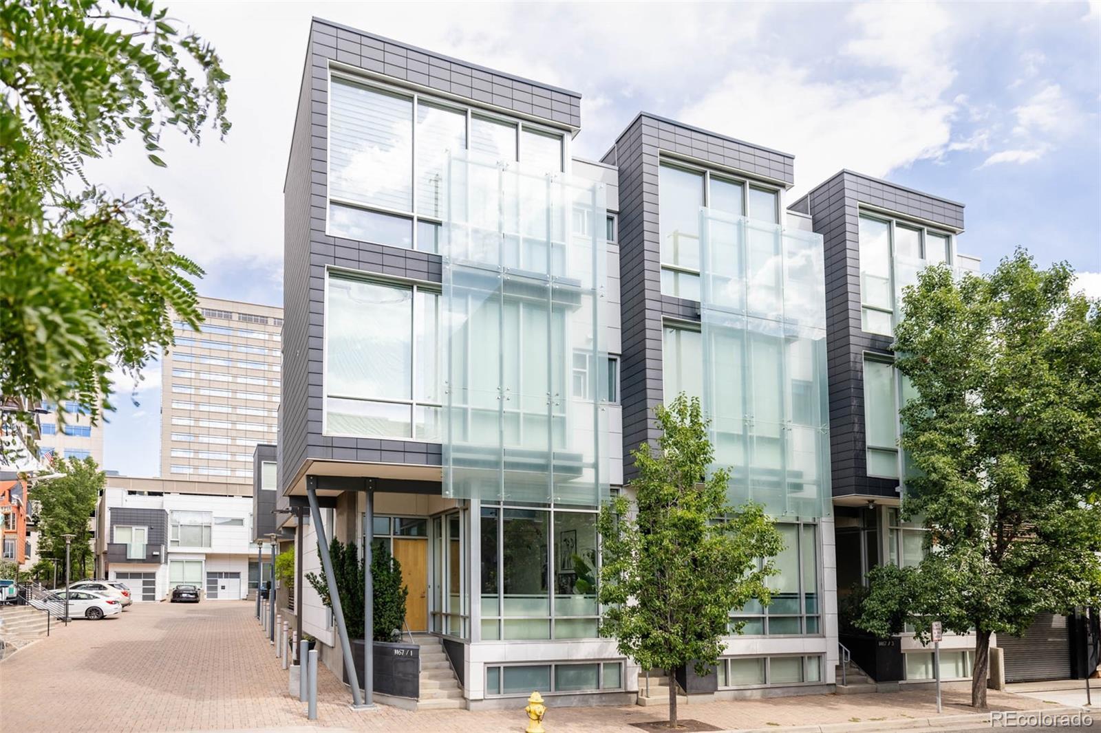 Photo of Listing #2202358