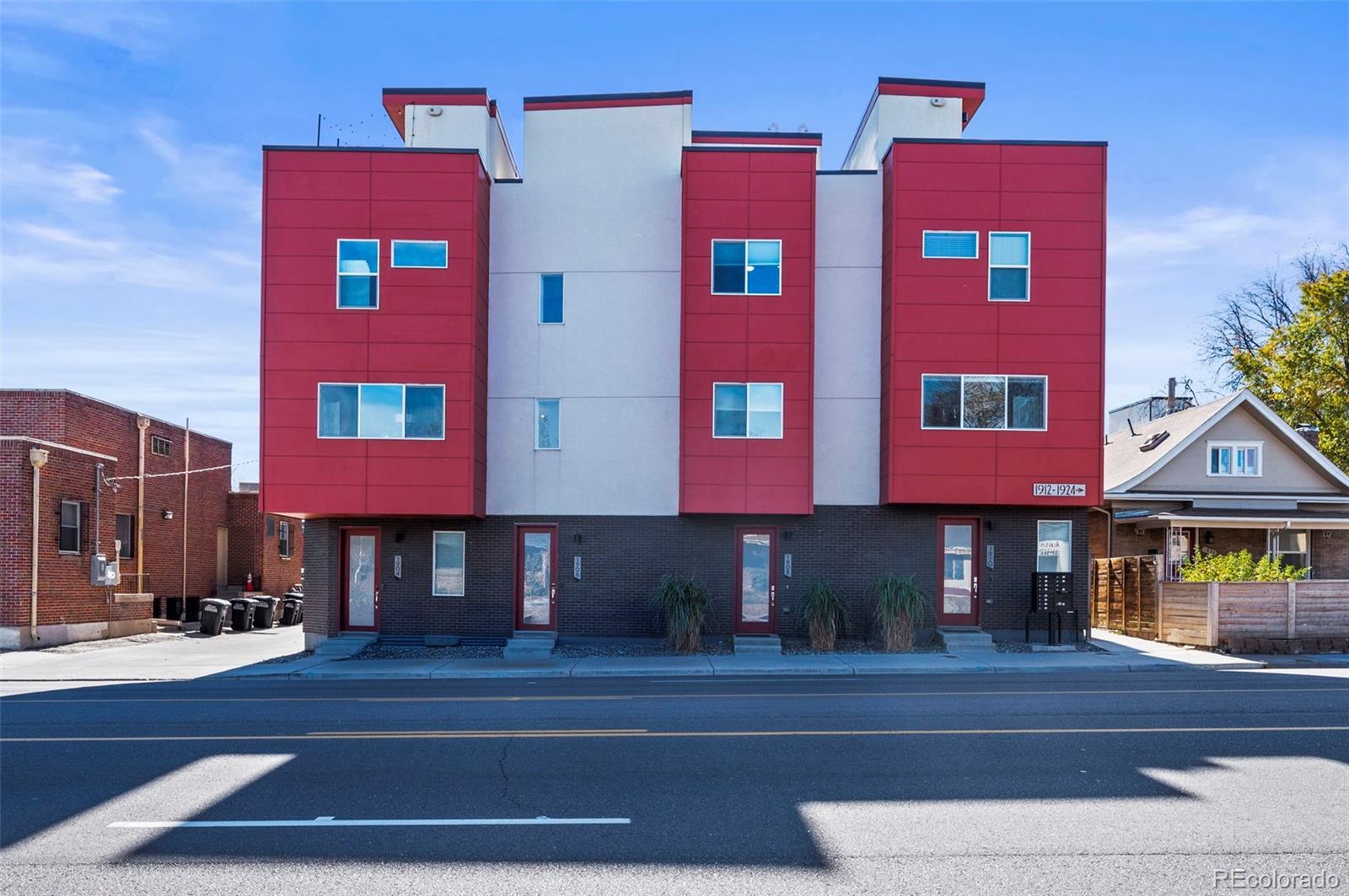 Photo of Listing #2248032