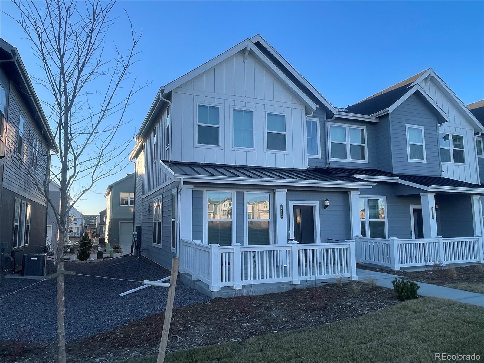 Photo of Listing #2409406