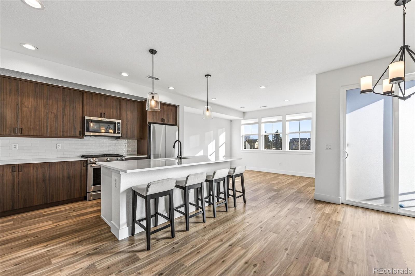 Photo of Listing #2905655