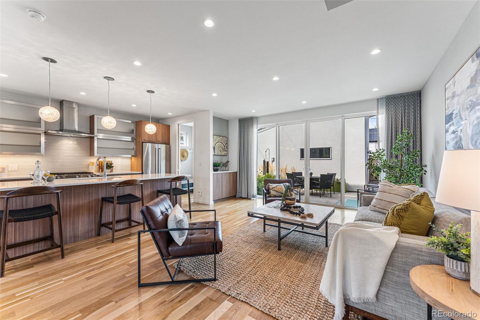 Photo of Listing #3249744