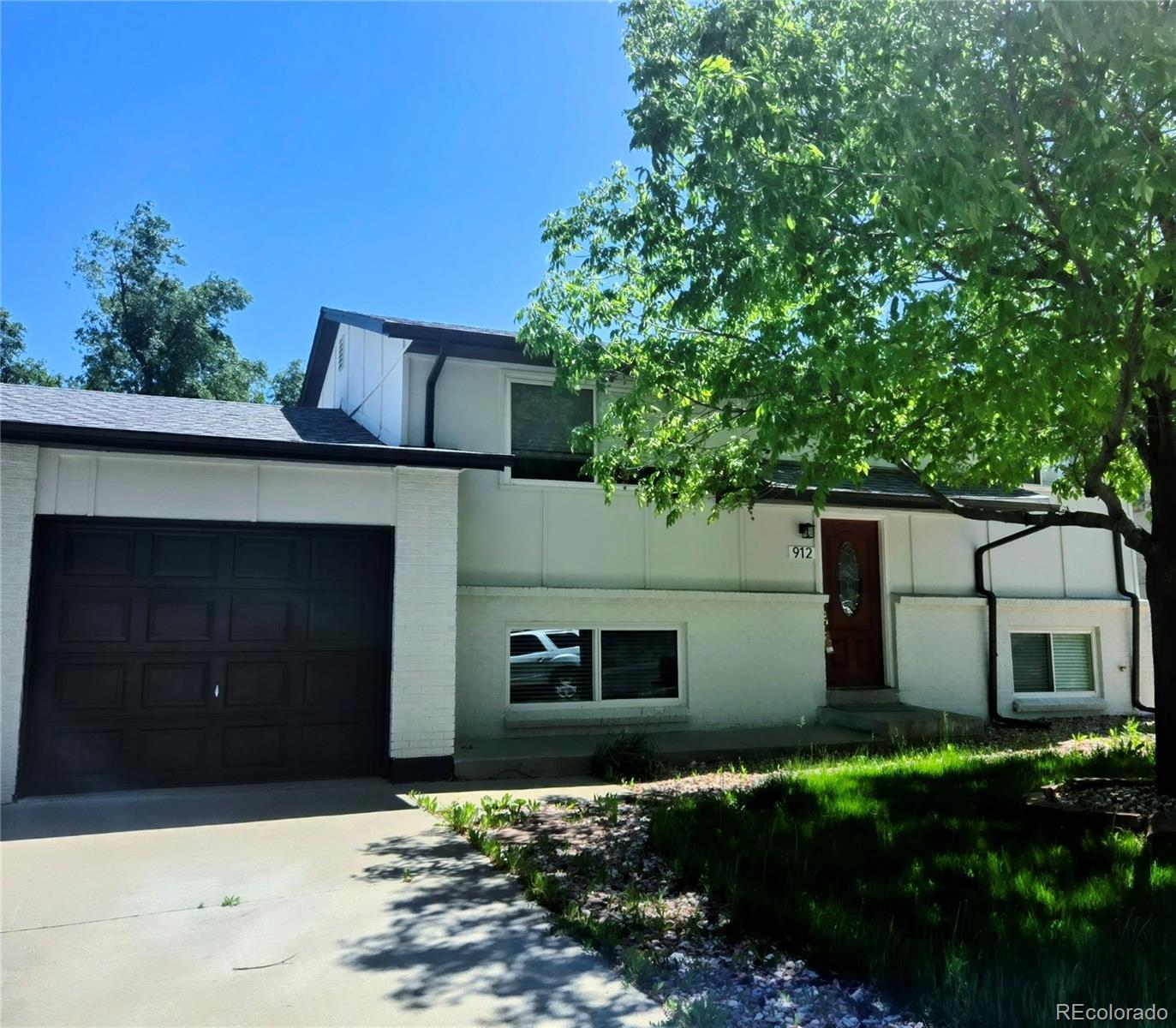 Photo of Listing #3490097