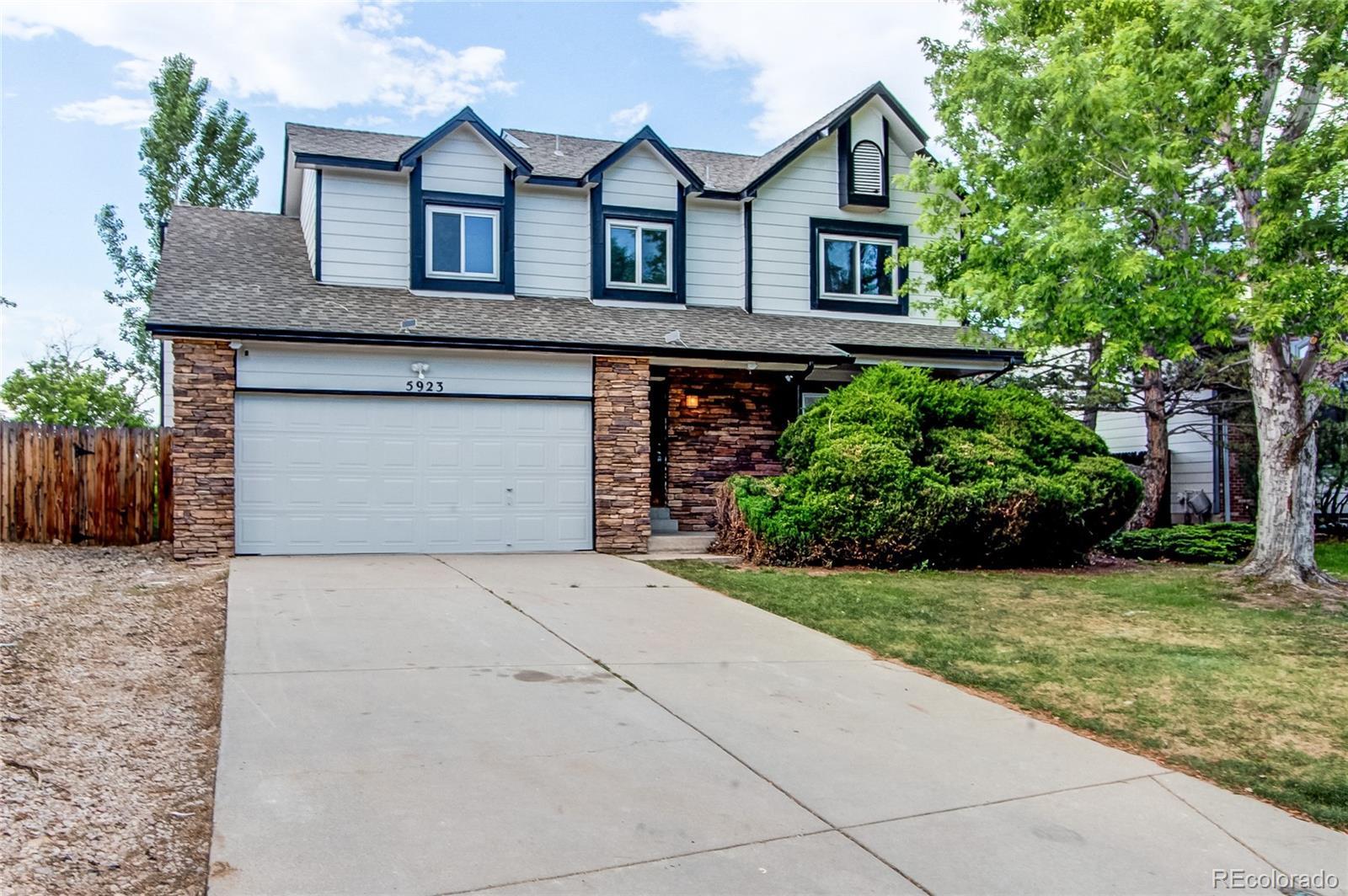 Photo of Listing #3932199