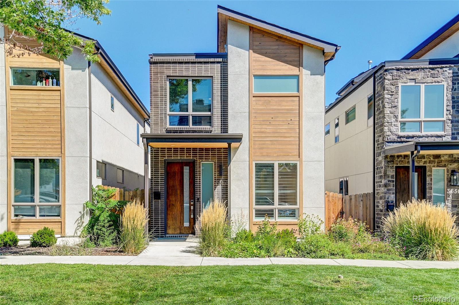 Photo of Listing #3961978