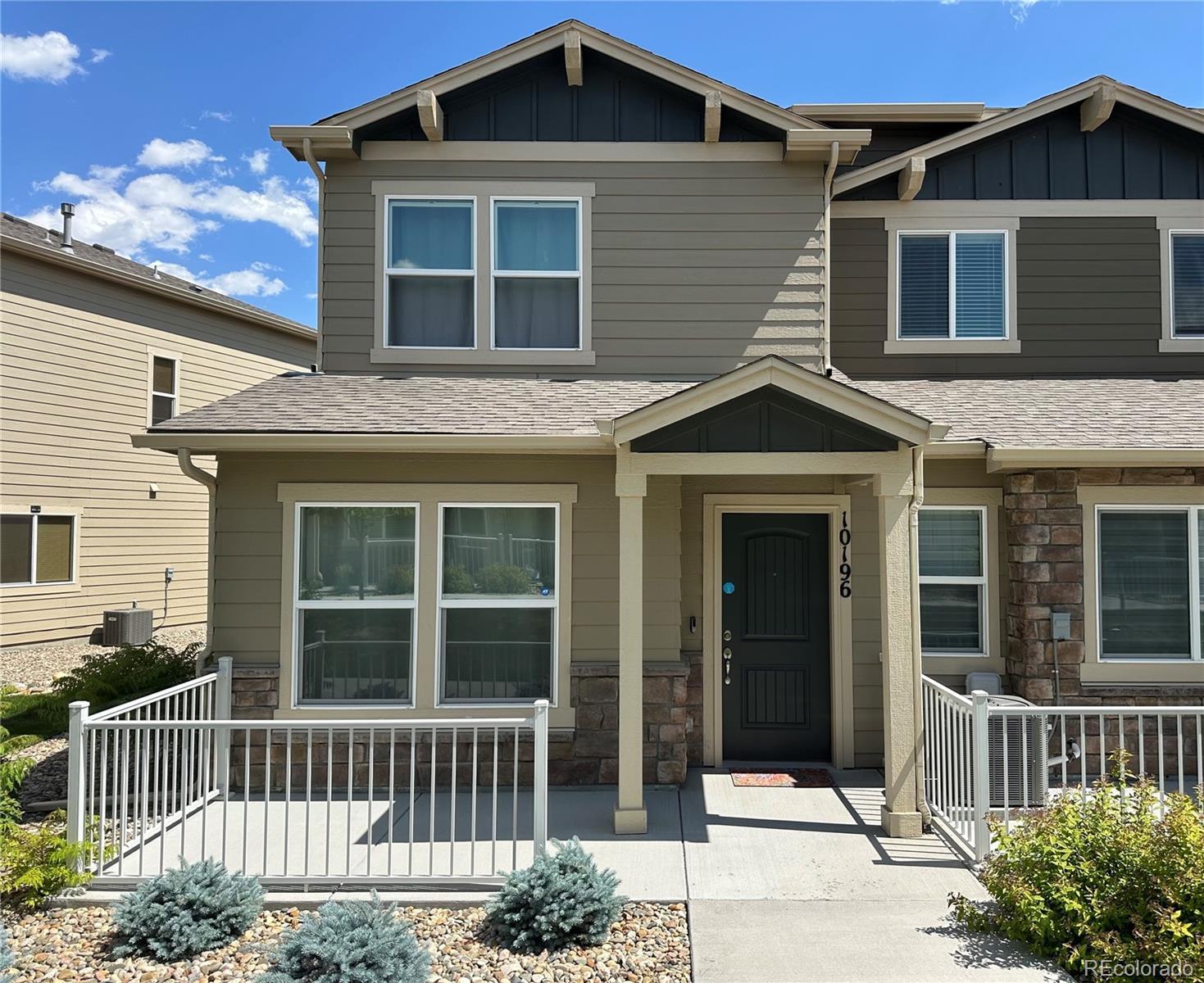 Photo of Listing #3976905