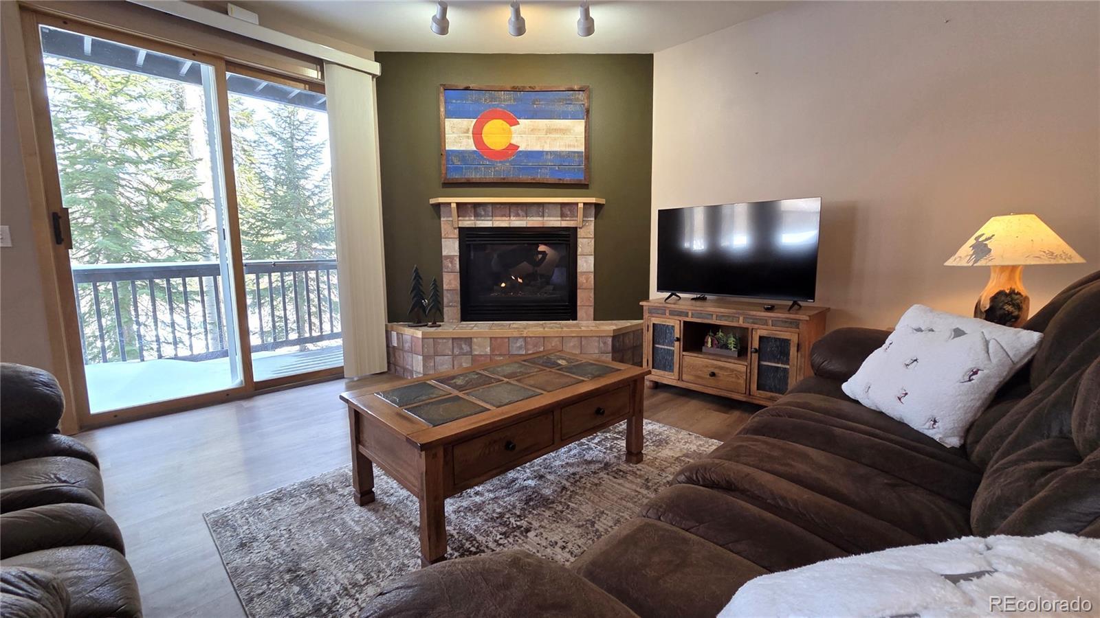 Photo of Listing #4009636