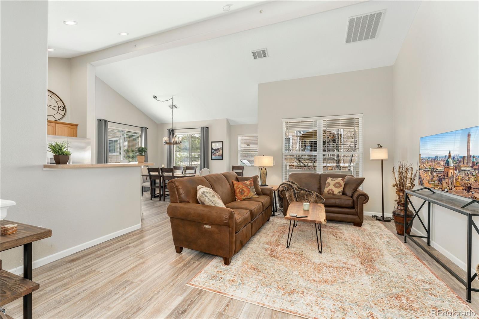 Photo of Listing #4318967